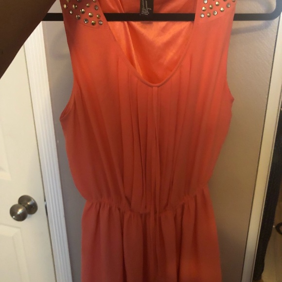 Peach/orange  summer time dress ! - Picture 3 of 3